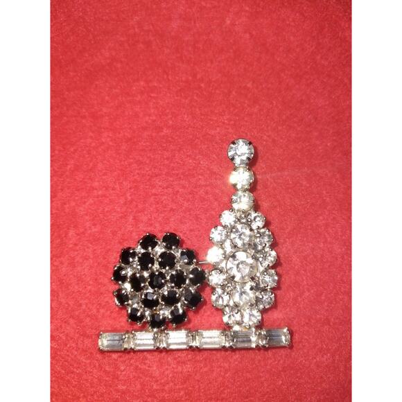 Vintage B. David Brooch/ Pin Bowling Ball with Bowling Pin Rhinestone Pin/Brooch - Picture 7 of 7